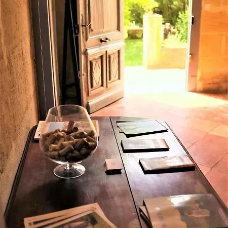 Bed & Breakfast La Maison De... *