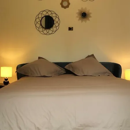 La Maison De...